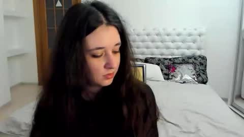 Snapshot of ginablum chatting on 18, 10, 2025 Kate online show from 18, 10, 2025
