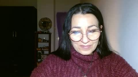 GinaONeon online show from 18, 12, 2024