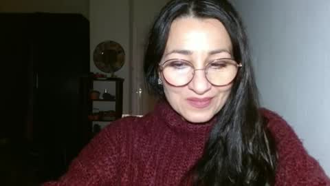 GinaONeon online show from 12, 1, 2025