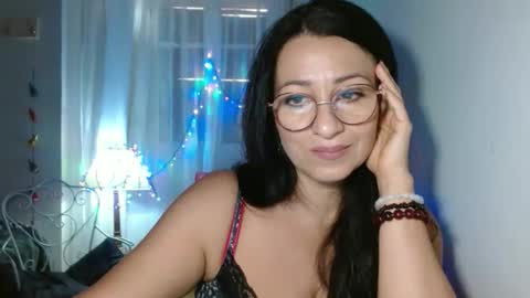 GinaONeon online show from 30, 9, 2025