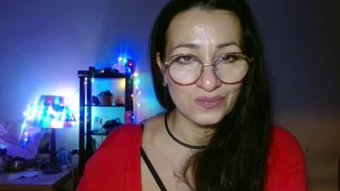 GinaONeon online show from 28, 11, 2025