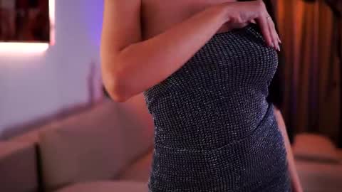 Gina online show from 6, 3, 2025