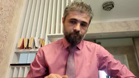 Snapshot of gindrie chatting on 4, 2, 2025 Gabriel online show from 4, 2, 2025