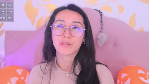 Snapshot of ginevra_esposito chatting on 18, 10, 2025 Ginn online show from 18, 10, 2025