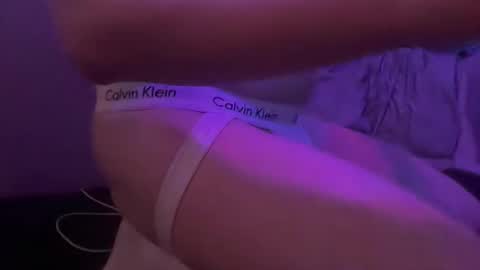 ginger_binj online show from 5, 3, 2026