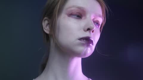        im expecting 350 thumbs up on my altar   online show from 10, 3, 2025