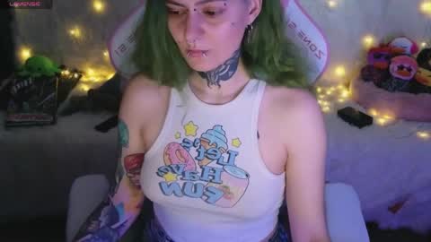 Snapshot of ginger_stay chatting on 4, 5, 2026 Ginger online show from 4, 5, 2026