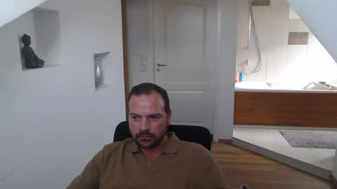 gintonik89 online show from 25, 7, 2026