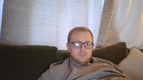 Snapshot of ginwood chatting on 23, 4, 2026 ginwood online show from 23, 4, 2026