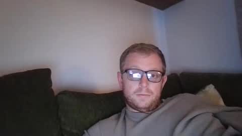 Snapshot of ginwood chatting on 9, 6, 2026 ginwood online show from 9, 6, 2026