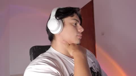 Snapshot of gio_russo chatting on 27, 3, 2026 GioRusso online show from 27, 3, 2026