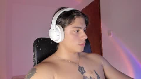 Snapshot of gio_russo chatting on 31, 3, 2026 GioRusso online show from 31, 3, 2026