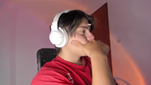 Snapshot of gio_russo chatting on 3, 4, 2026 GioRusso online show from 3, 4, 2026