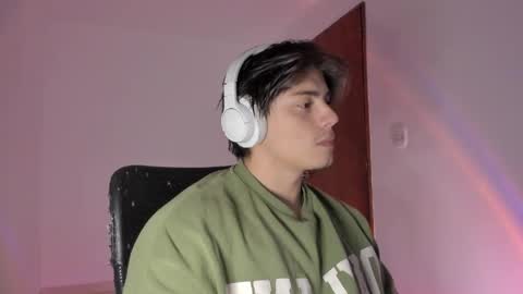 Snapshot of gio_russo chatting on 3, 4, 2026 GioRusso online show from 3, 4, 2026