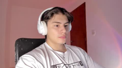 Snapshot of gio_russo chatting on 16, 4, 2026 GioRusso online show from 16, 4, 2026