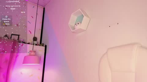 Giovanna  online show from 7, 2, 2025