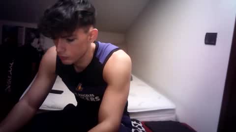 Snapshot of giovyyx chatting on 15, 2, 2025 giovyyx online show from 15, 2, 2025