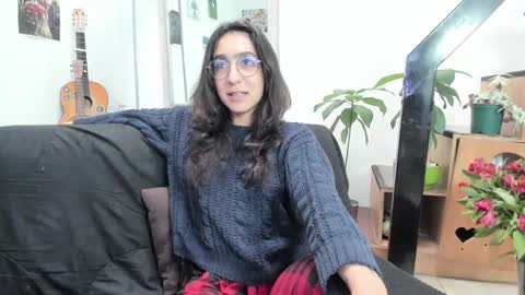 Snapshot of girasol1921 chatting on 2, 12, 2024 girasol1921 online show from 2, 12, 2024