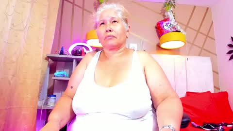 Girl Amada online show from 2, 3, 2025