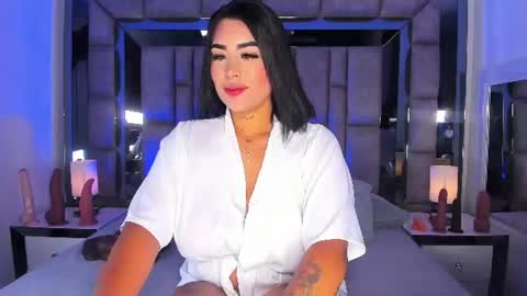 Snapshot of girl_gray chatting on 22, 6, 2026 GIRL GRAY online show from 22, 6, 2026