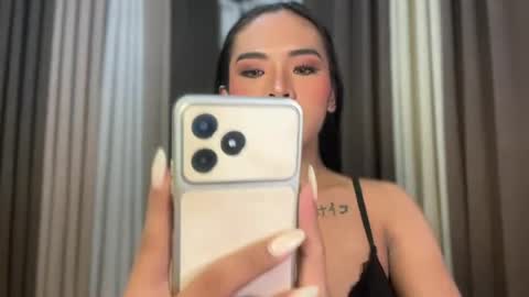 Snapshot of girlcock_dominantfucker chatting on 5, 7, 2026 queen ronna online show from 5, 7, 2026