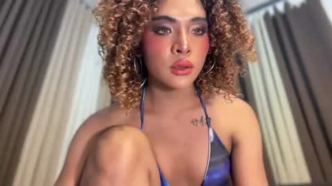 Snapshot of girlcock_dominantfucker chatting on 16, 7, 2026 queen ronna online show from 16, 7, 2026