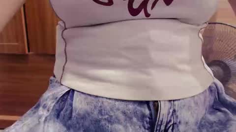 girlhanoi online show from 11, 4, 2026