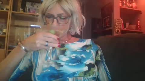 Girlinrock online show from 15, 9, 2025