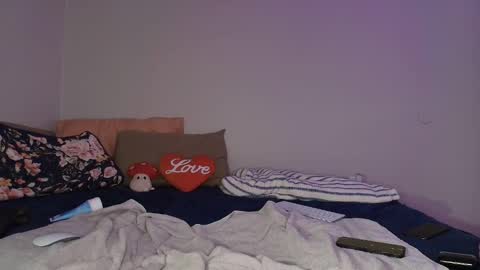 Snapshot of girlofurdreamsxxxxox chatting on 5, 2, 2026 Camille online show from 5, 2, 2026