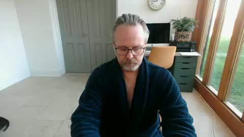 Snapshot of girlsandbikes chatting on 2, 1, 2025 girlsandbikes online show from 2, 1, 2025