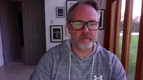 Snapshot of girlsandbikes chatting on 31, 10, 2025 girlsandbikes online show from 31, 10, 2025