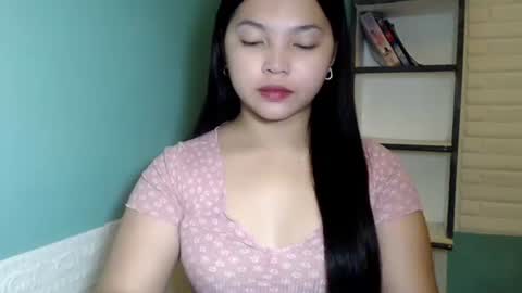 Rhaine online show from 28, 11, 2025