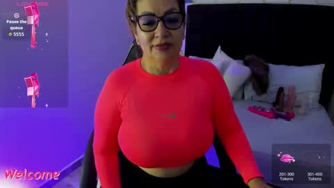 Snapshot of gisela27 chatting on 13, 9, 2025 Gisella online show from 13, 9, 2025