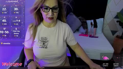 Snapshot of gisela27 chatting on 20, 11, 2025 Gisella online show from 20, 11, 2025