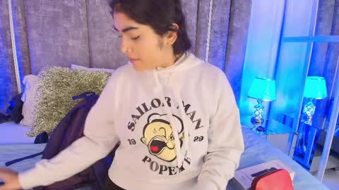 Snapshot of giselamaru chatting on 1, 4, 2026 online show from 1, 4, 2026