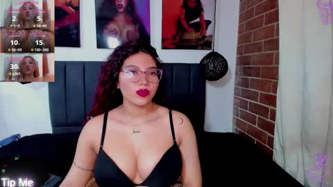 Snapshot of gisele_cedield chatting on 9, 9, 2025 Kylie online show from 9, 9, 2025