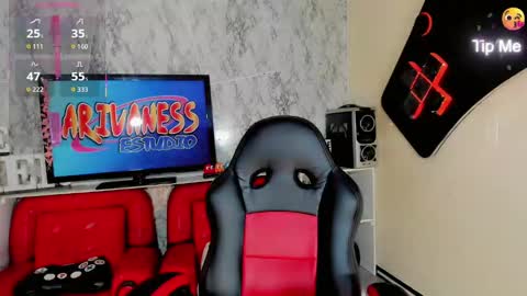 Snapshot of gisele_fox chatting on 8, 9, 2025 Gisel online show from 8, 9, 2025