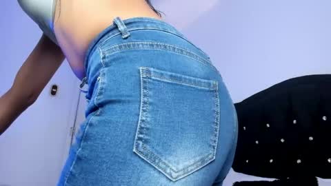 Gisell online show from 13, 4, 2026