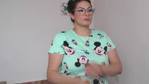 Giselle  online show from 14, 2, 2025