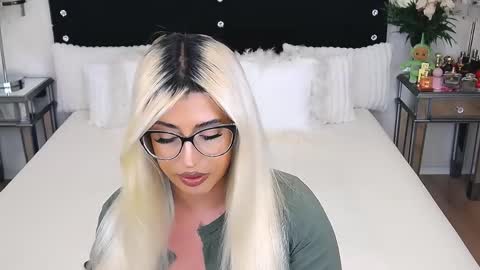 Giselle online show from 20, 3, 2026