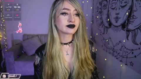 Snapshot of giselx_xx chatting on 4, 4, 2026 GISEL online show from 4, 4, 2026