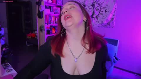 AlexaMillis online show from 4, 1, 2025