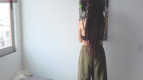 Snapshot of giulietta_mon chatting on 19, 4, 2026 Giulietta online show from 19, 4, 2026