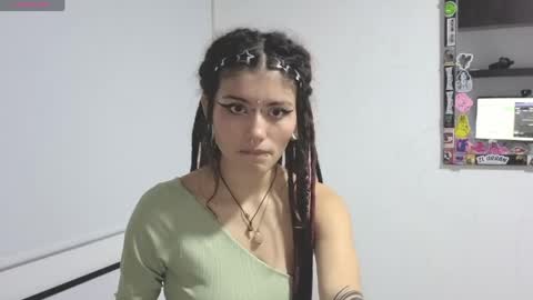 Snapshot of giulietta_mon chatting on 23, 4, 2026 Giulietta online show from 23, 4, 2026