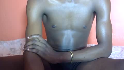 Snapshot of givenci chatting on 22, 6, 2026 givenci online show from 22, 6, 2026