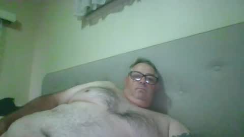 Snapshot of gixxer06 chatting on 15, 3, 2026 bi Gixxer online show from 15, 3, 2026