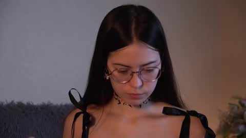 Agness online show from 25, 10, 2025