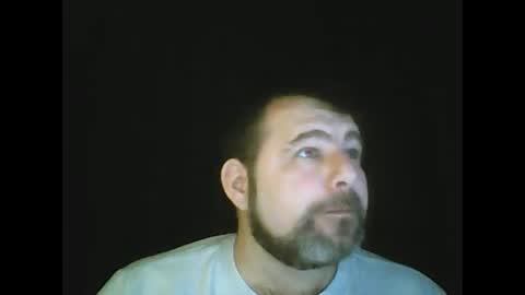 Snapshot of gjleeke chatting on 5, 1, 2025 guzz online show from 5, 1, 2025