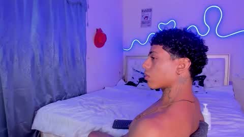 Snapshot of glader_guy chatting on 4, 10, 2025 only for you bby  online show from 4, 10, 2025