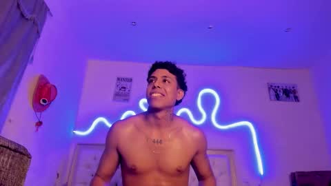 Snapshot of glader_guy chatting on 16, 10, 2025 only for you bby  online show from 16, 10, 2025